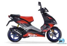 Aprilia SR 50 R Factory black